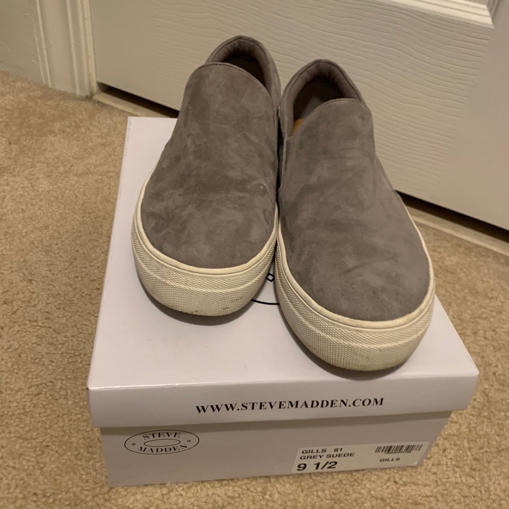 Steve Madden slip on sneakers